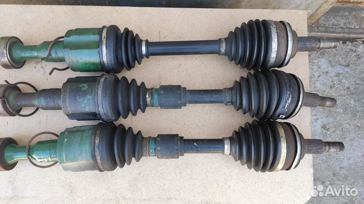 Привод передний правый Lexus LS460 Ls600