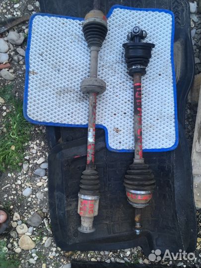 Reno Logan Логан привод МКПП левый и правый 1.4-1