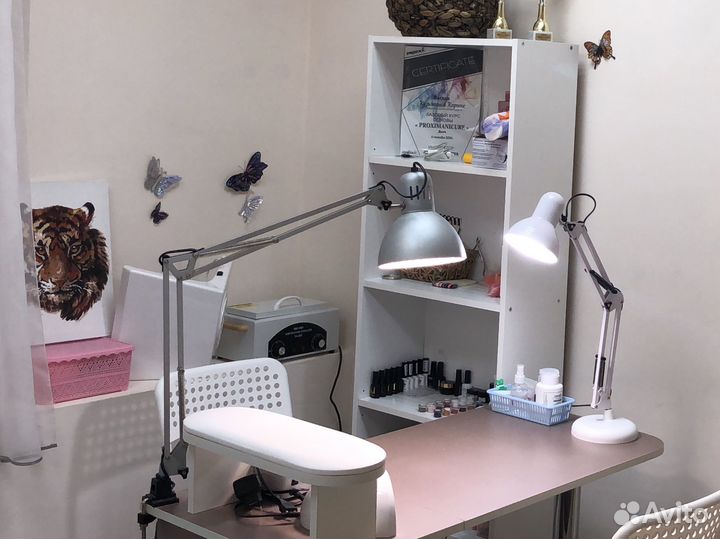 Материалы для маникюра,полностью продаю все