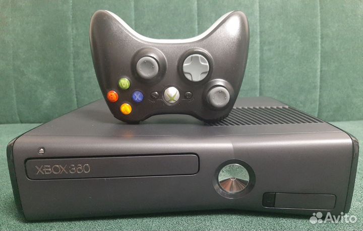 Xbox 360S прошитый freeboot