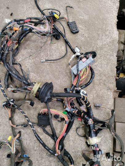 Электропроводка разъёмы Меган 2