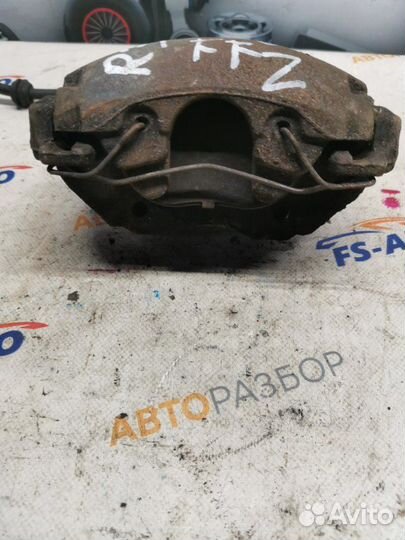 Суппорт тормозной передний правый Ford Focus 2 1.6