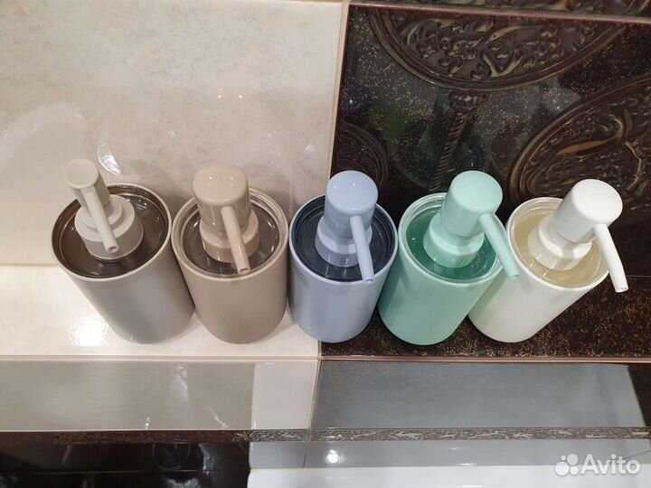 Дозатор для жидкого мыла