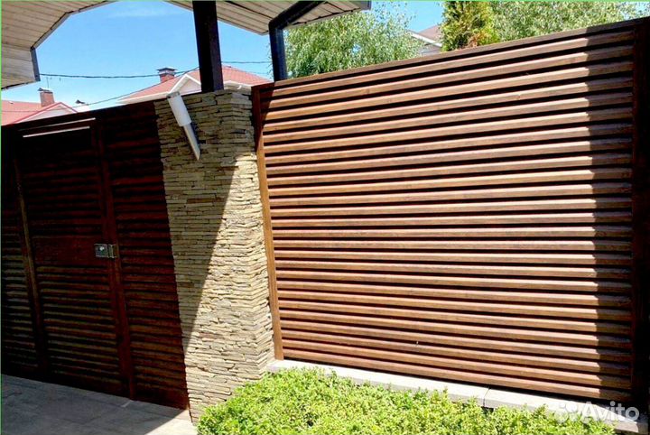 Забор из жалюзи ламелей под ключ