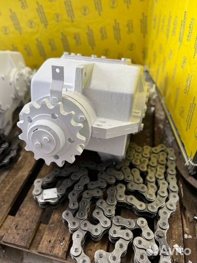 Редуктор на автобетоносмеситель тза