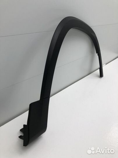 Накладка переднего крыла правого Mercedes-Benz GLB