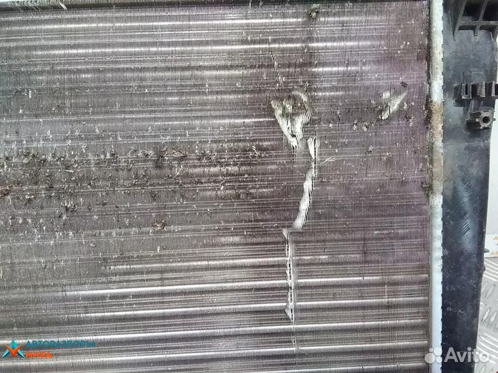 Радиатор (основной) Opel Corsa D 2009 55703926