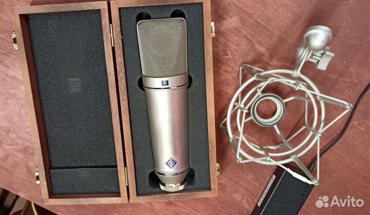 Студийный микрофон neumann u 87ai
