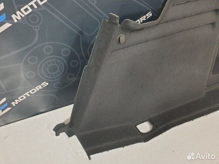 Обшивка багажника правая Audi A6 C6 AUK 2007