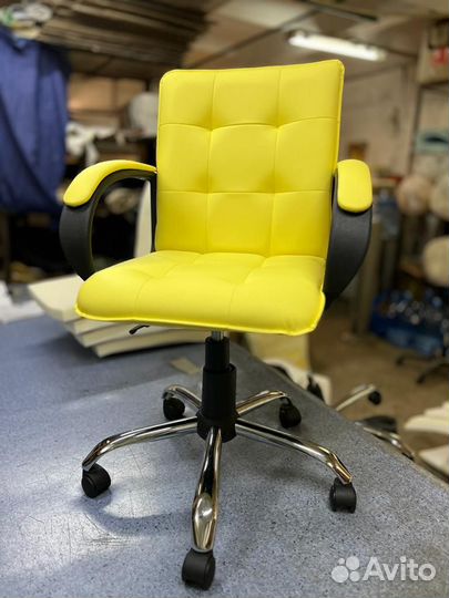 Компьютерное кресло