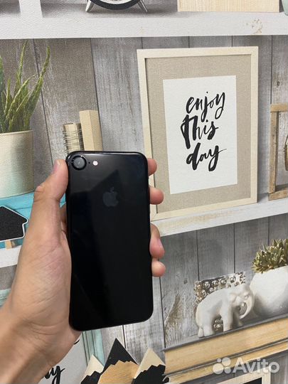 iPhone 7, 128 ГБ
