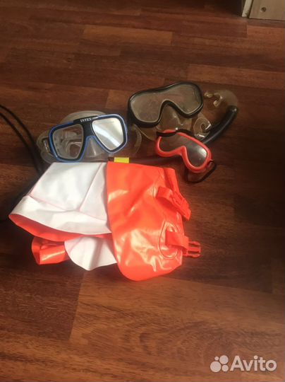 Маски, тапки, жилет