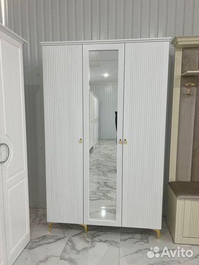 Шкаф «Милан» / Шкаф