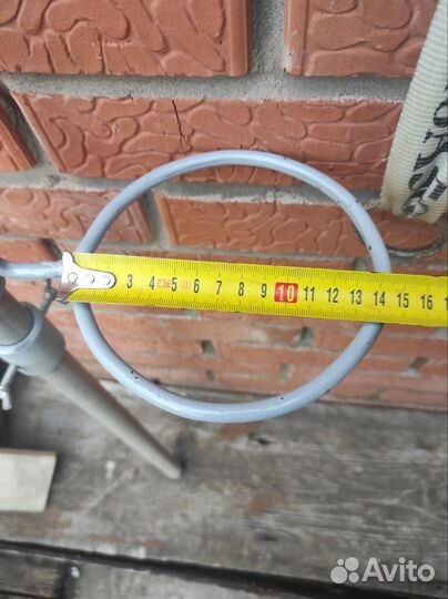 Подставка для корма собак