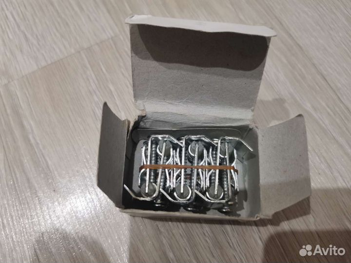 Крепление для зеркала/стекла и раковины/мойки