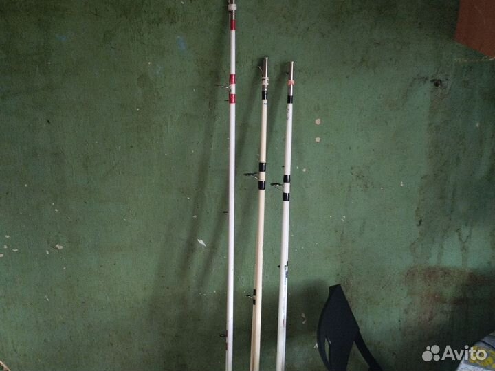 Продаю спининги