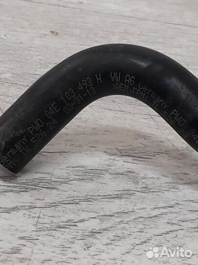 Патрубок вентиляции картерных газов Skoda Octavia