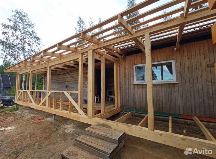 Строительство. Сайдинг, сруб дома, забор, кровля