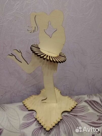 Салфетница из дерева