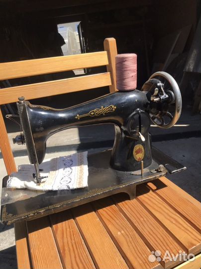 Швейная машина пмз им. Калинина