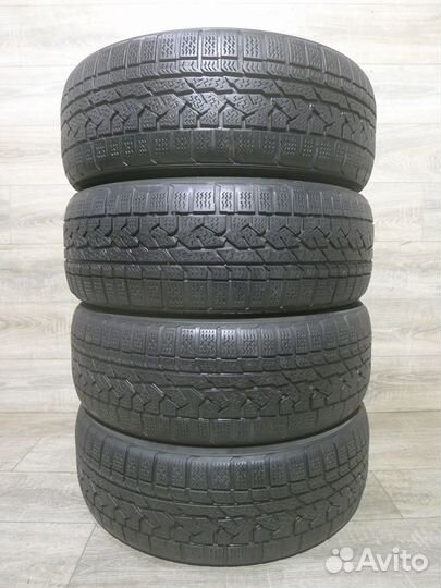 Kumho I'Zen RV KC15 225/60 R17 99H