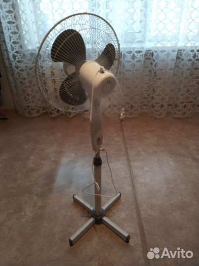 Вентилятор напольный