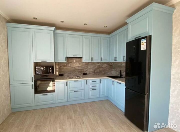 Кухня угловая современная на заказ