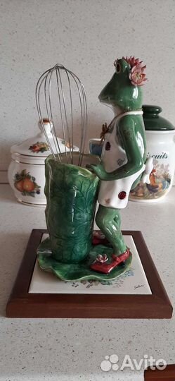 Подставка под кухонные аксессуары лягушка pavone