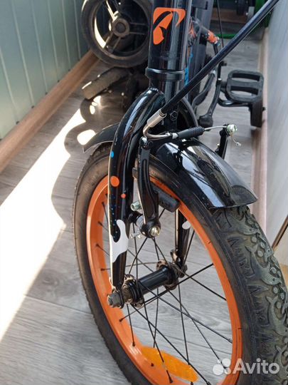 Детский велосипед 16