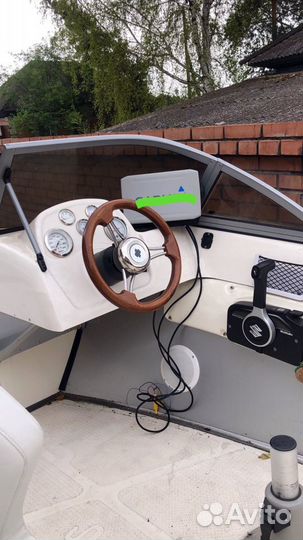 Продам катер UMS-520PL