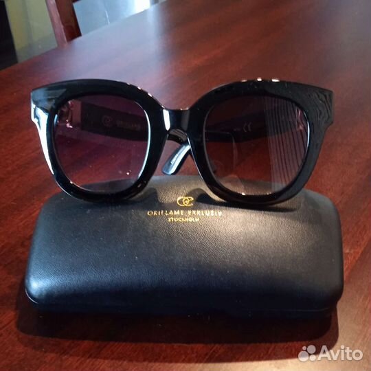 Солнцезащитные очки женские