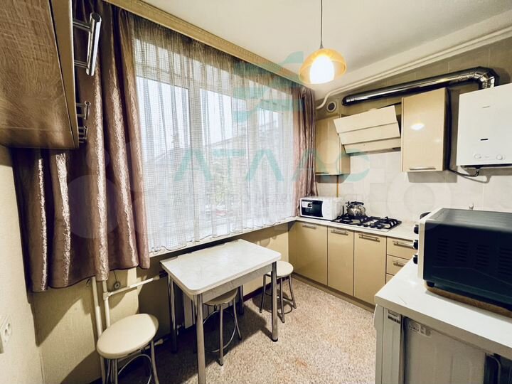 1-к. квартира, 28 м², 1/5 эт.