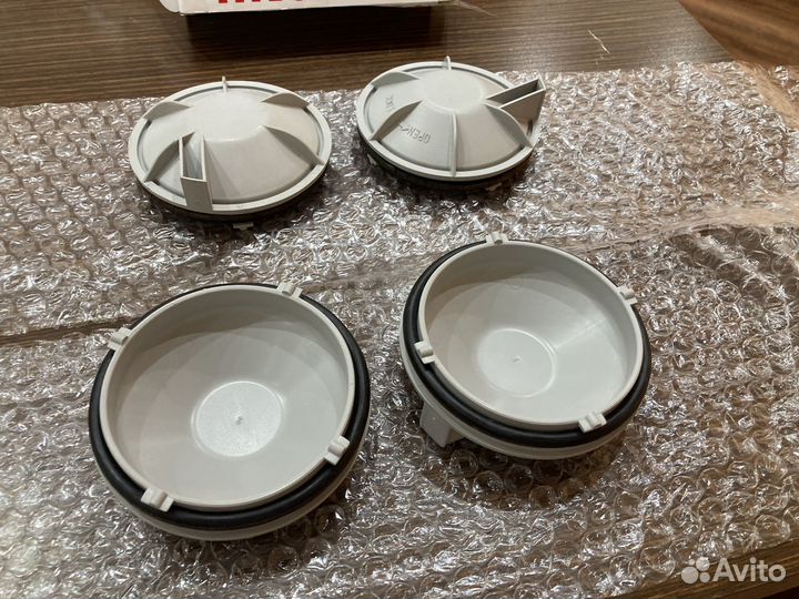 Крышка фары Toyota