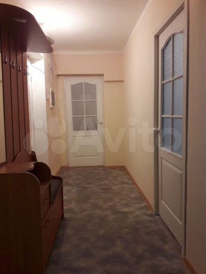 2-к. квартира, 60 м², 1/5 эт.
