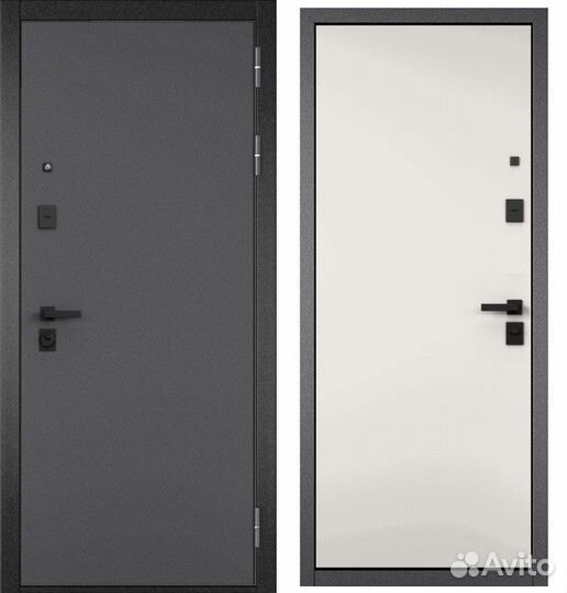 Стальная дверь в квартиру