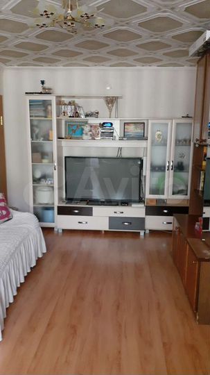 2-к. квартира, 42 м², 4/4 эт.