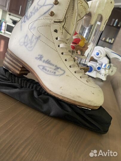 Фигурные коньки Jackson р.21/2