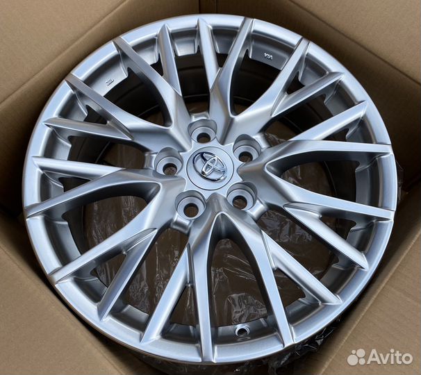 Новые диски R17 Toyota Camry V50 v70 Corolla