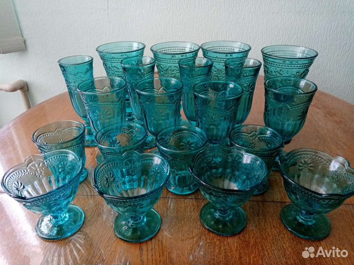 Фужеры и креманки, блюда, тарелки. Набор. 26 предм