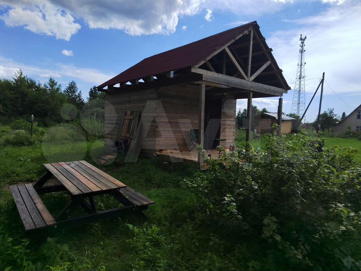 Дача 16 м² на участке 15 сот.