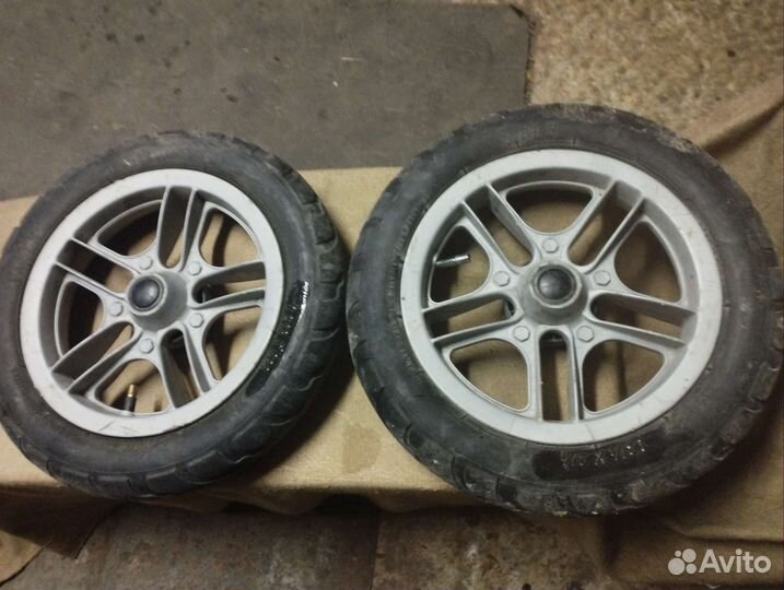 Колеса для детской коляски