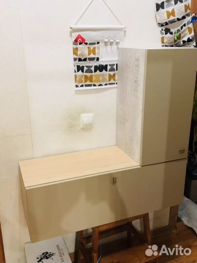 Тумбы подвесные и полки