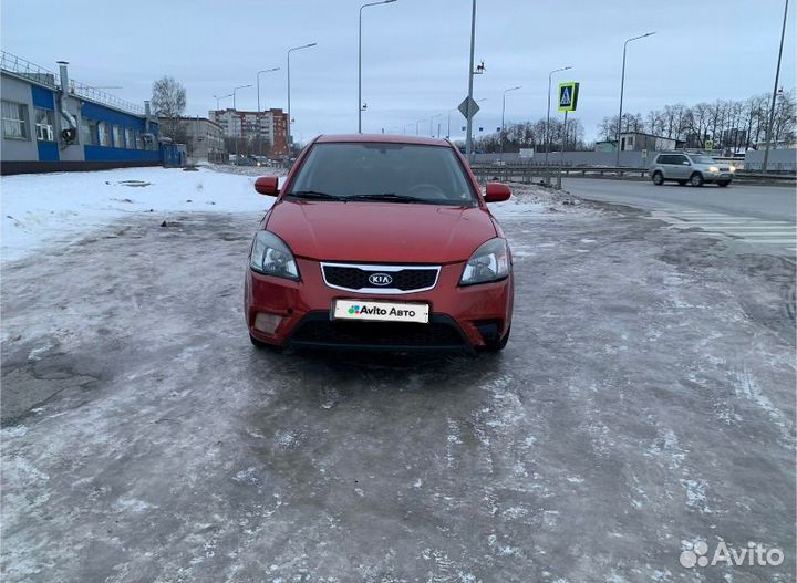 Kia Rio 1.4 МТ, 2009, битый, 170 000 км