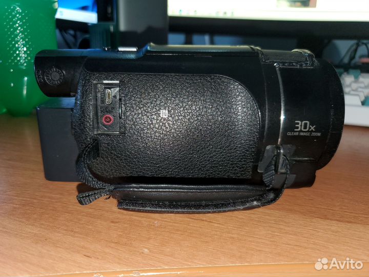 Видеокамера Sony FDR-AX53