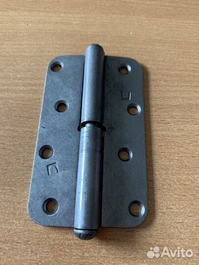 Петли для дверей