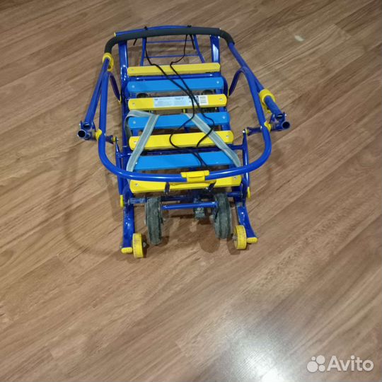 Санки на колесиках