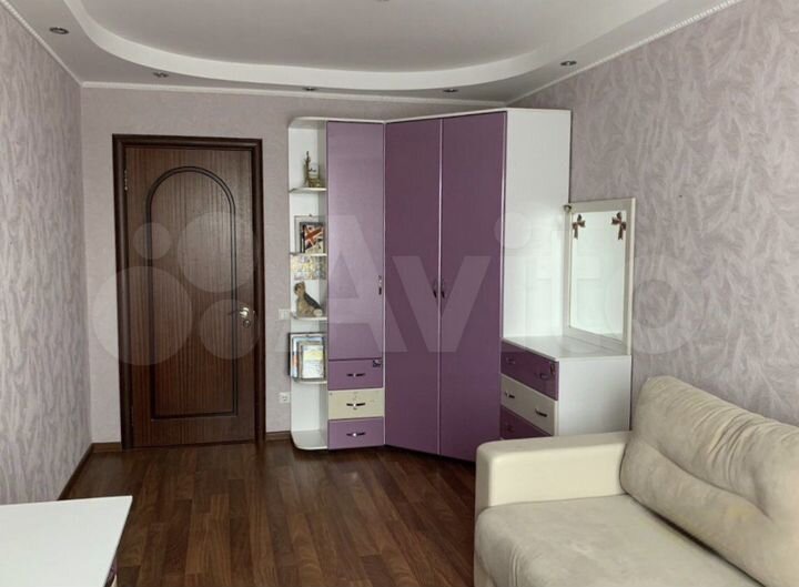 3-к. квартира, 92 м², 10/10 эт.