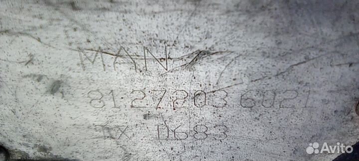 Датчик уровня топлива MAN TGX 2015 81272036021