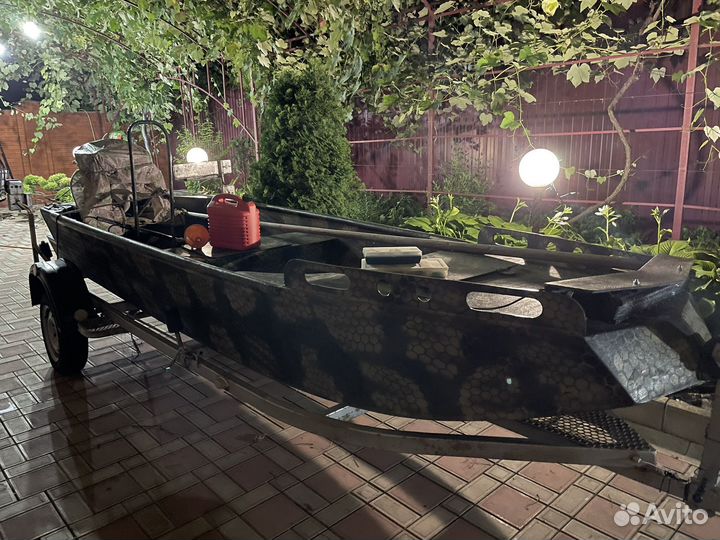 Лодка-болотоход