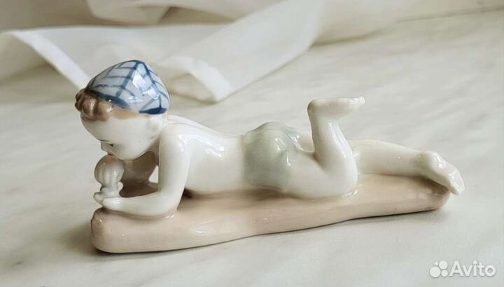 Статуэтка Мальчик на пляже, лфз